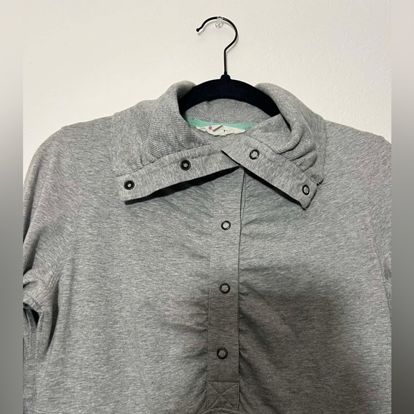 Athleta Women's Cozy Up Organic Cotton Grey Snap Button Front Dress Grey Size M - Picture 4 of 8